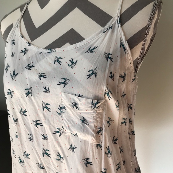 Forever 21 Foley tank - Picture 3 of 4